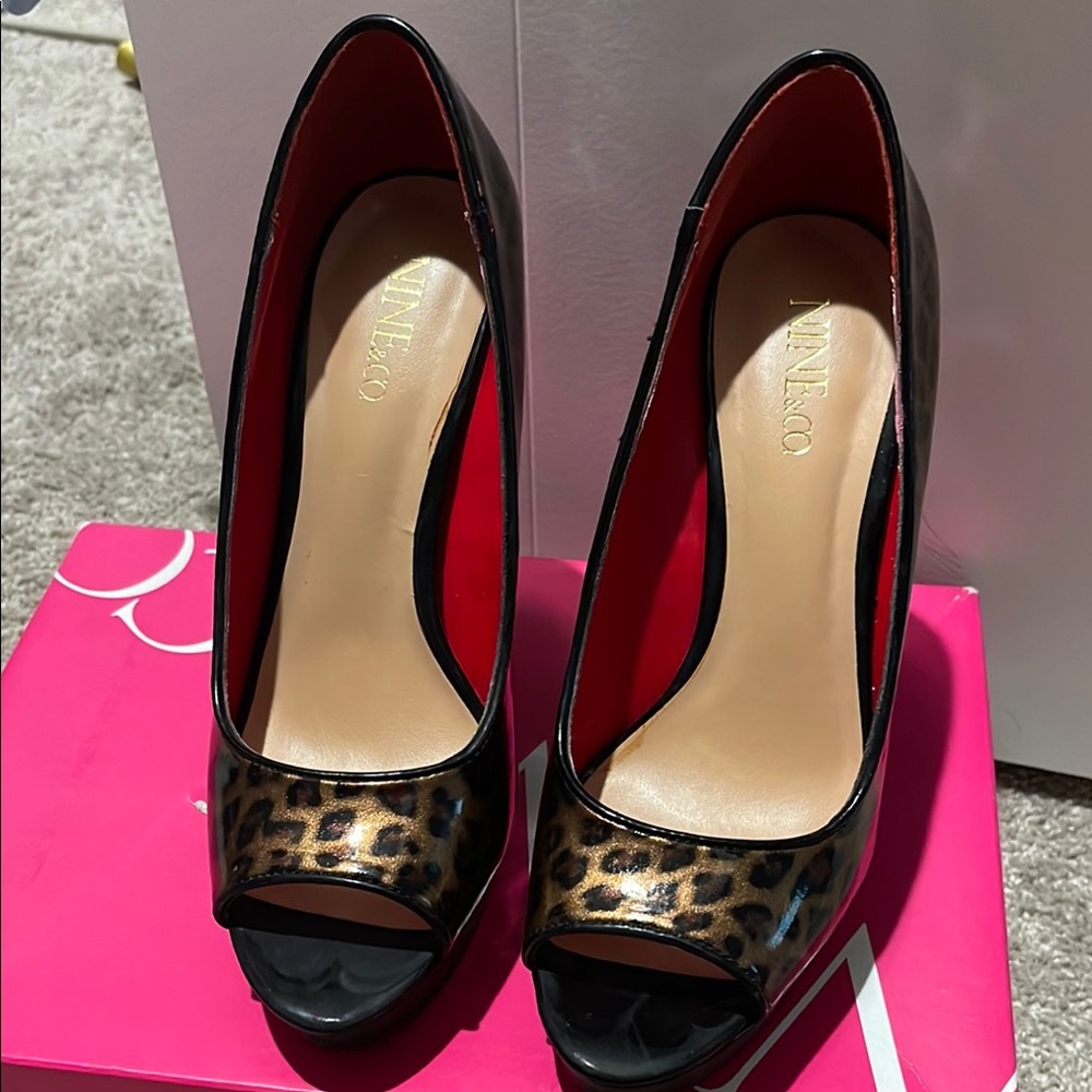 Nine & Co. Black and Brown High Heel Pumps